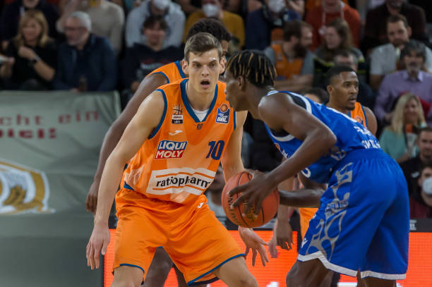 我先根据你 我先根据你