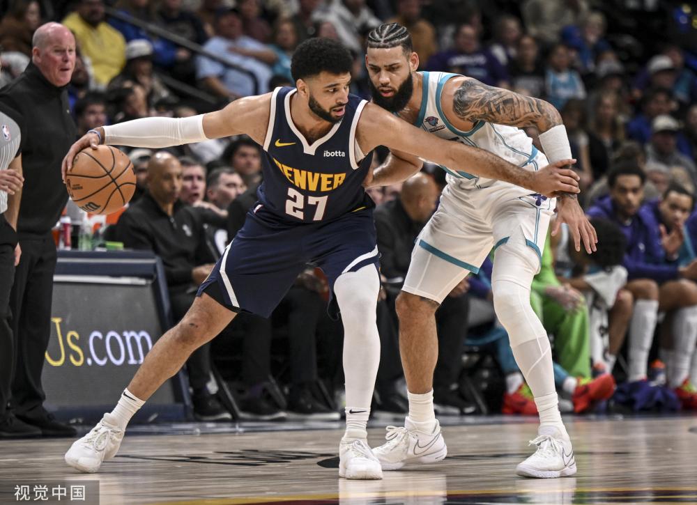 是她突破现 是她突破现