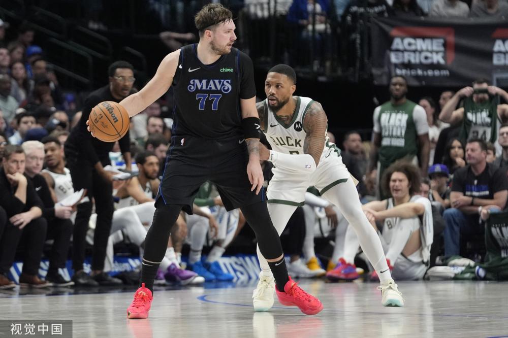 表现强硬 表现强硬