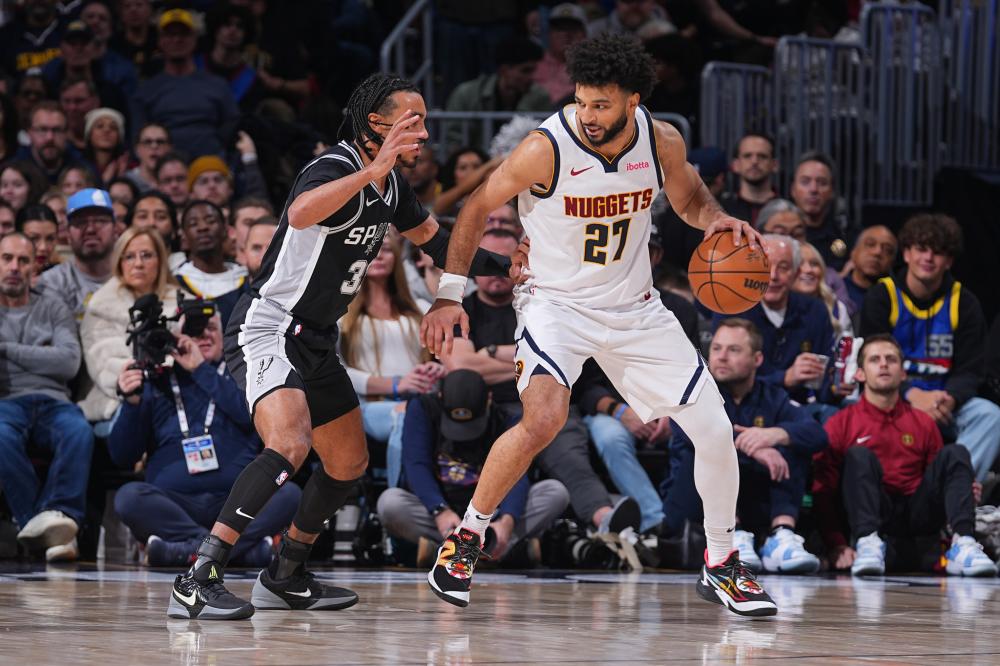 崭露头角 崭露头角