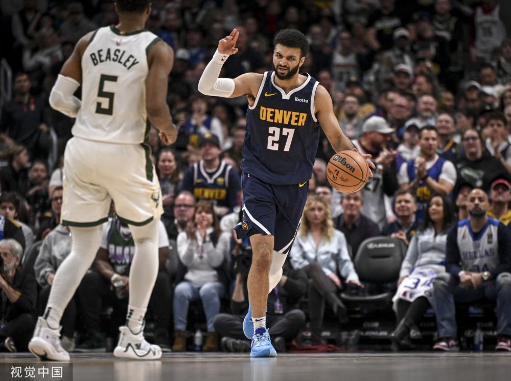 为球队出战 为球队出战