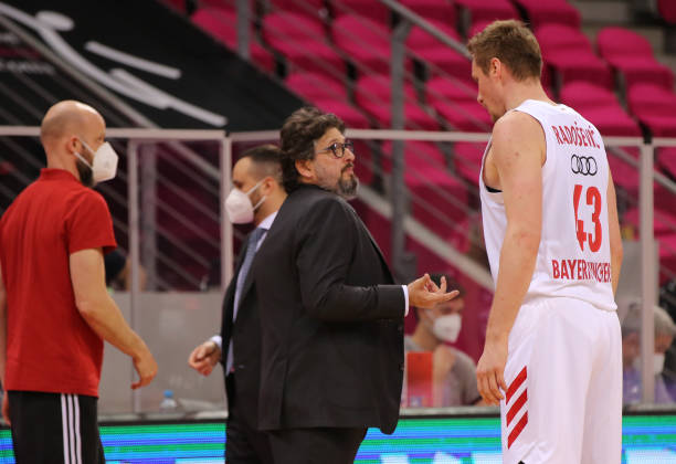 这背后不仅 这背后不仅