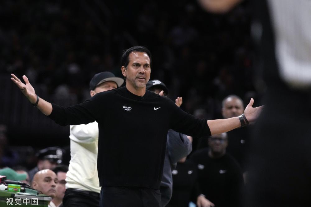 家队中一展 家队中一展