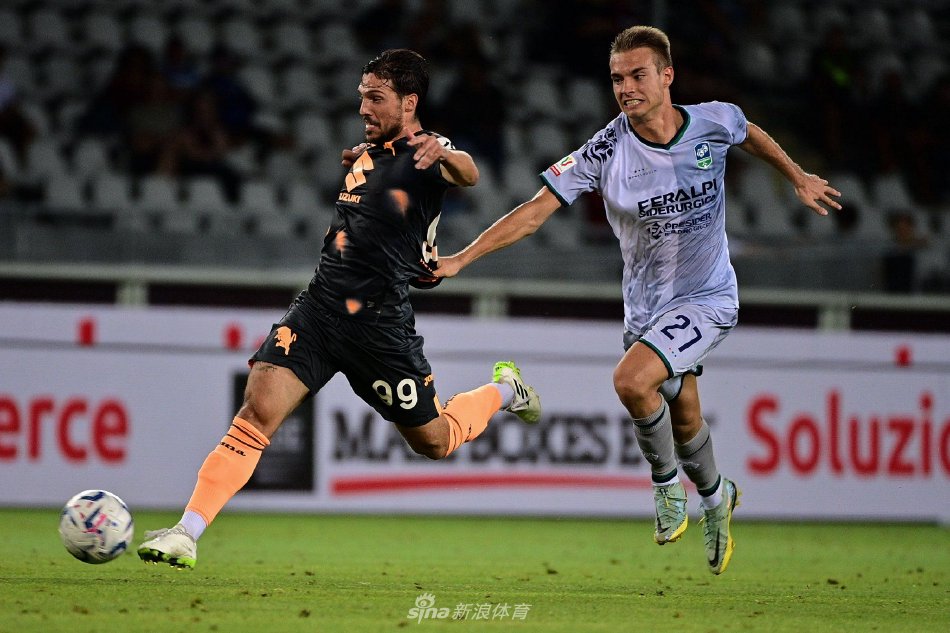 中场控制力 中场控制力